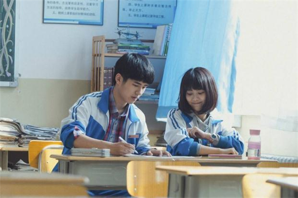 情侣毕业之后就要分手吗 大学情侣毕业后怎么办