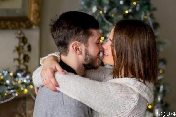 老公喜欢撩妹算精神出轨吗 老公微信暧昧该原谅吗 老公喜欢撩妹算精神出轨吗 老公微信暧昧该原谅吗