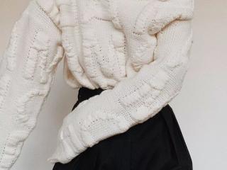 女生有清冷慵懒的气质 带着慵懒气质舒适过冬