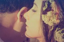 男人在情人面前称呼老婆为她，男人喊你老婆未必是爱你