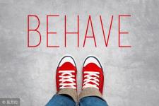 为你披上婚纱歌词，迟早有人为你披上婚纱