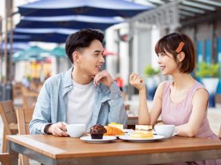 男人真心爱一个女人眼神 眼神是最好的试金石