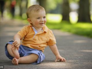 话少安静的女孩的性格 家长千万别忽视孩子话少又乖巧