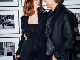 气质坏坏的女生 PALVIN一身皮衣痞痞的气质