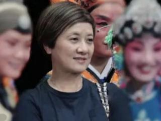 真实不做作的女生 62岁邓婕真实不做作