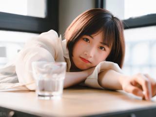 跟女孩子聊天怎么找话题 怎么和女孩子聊天找话题