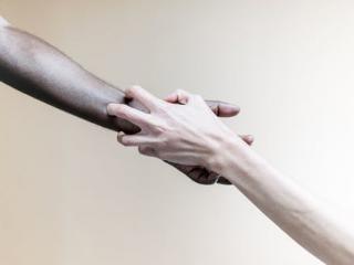 老公出轨要和长辈说吗 老公出轨该和公婆说吗