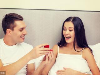 如何忘记老公出轨带给你的痛 遭遇丈夫出轨的妻子