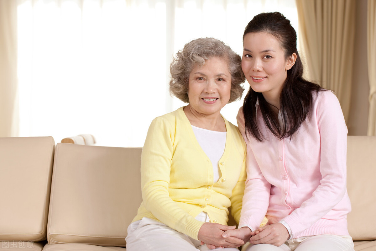 为什么骨子里就认为，儿媳妇一定要在婆家做家务？