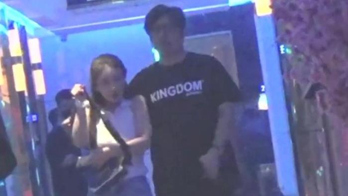 "男性的出轨率高达60.2％":如果你的丈夫出轨，你怎么办?