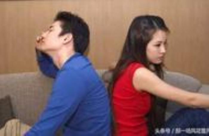 两个人谈恋爱多久会腻，两个人在一起多久会变腻