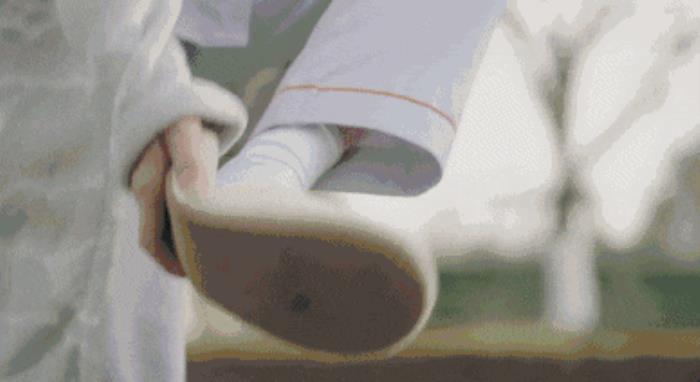 “吃醋”究竟是太爱对方，还是占有欲太强？