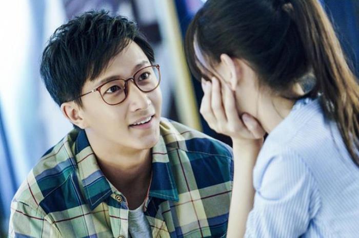 如果有一天在路上偶遇前任,我们都会怎么做?