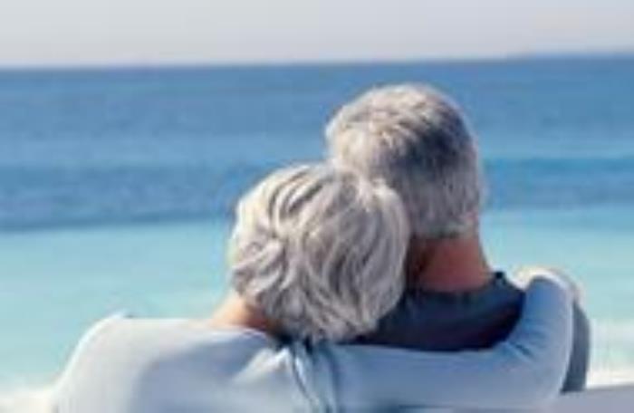 恋爱要听父母的意见吗（到底要不要听从父母的意见）