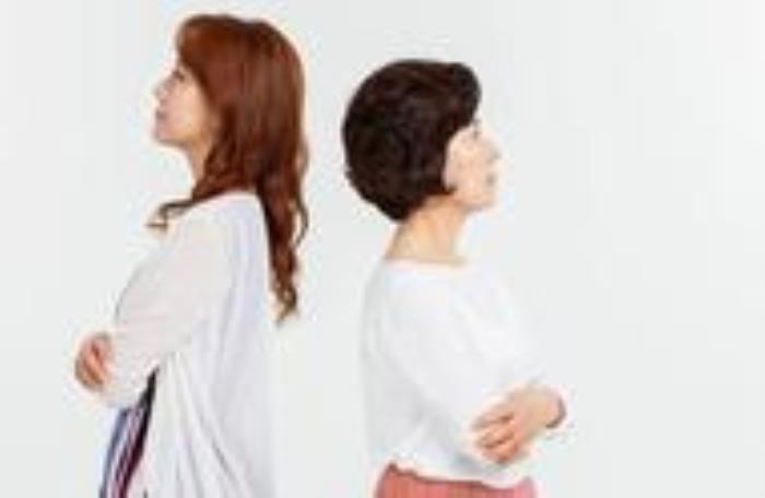 聪明的女人不让婆婆看孩子，我为啥不让婆婆带孩子