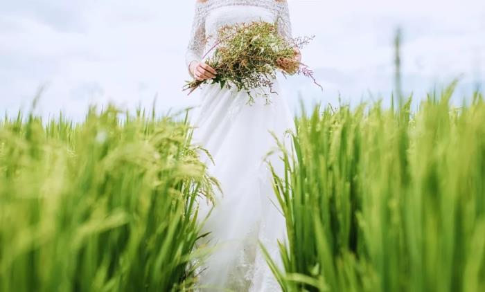 男朋友出轨但死活不同意分手（为什么有些女孩发现男友出轨）