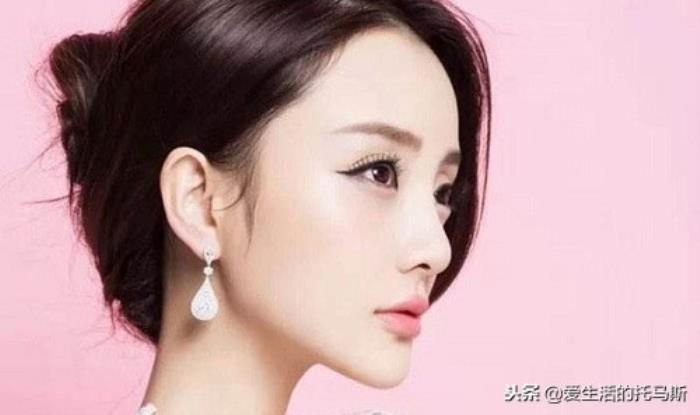 女朋友劈腿了可我还爱她怎么办，如果你的女朋友出轨了