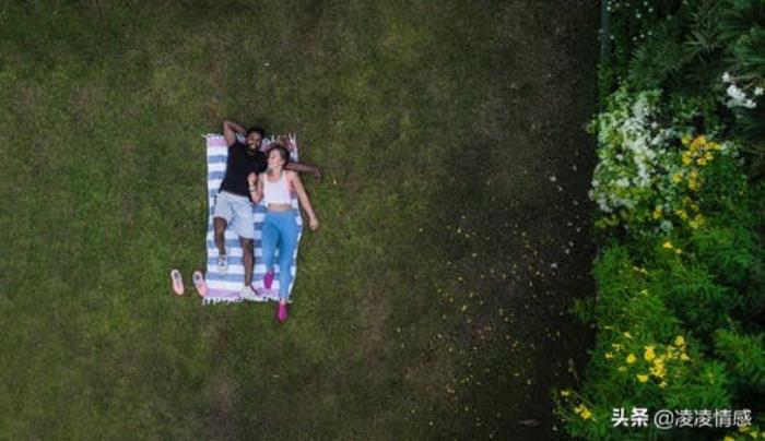 女朋友分手了怎么才能挽回话语，和女朋友分手挽回的话