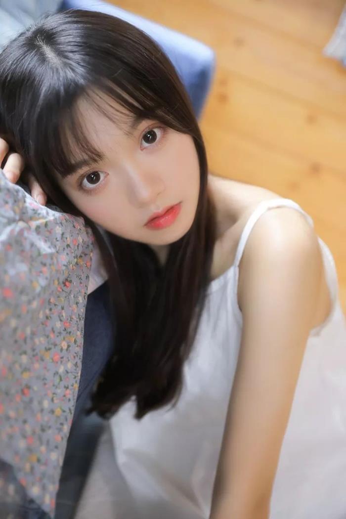 怎么追很熟悉的女生，和女生很熟悉该怎么追她