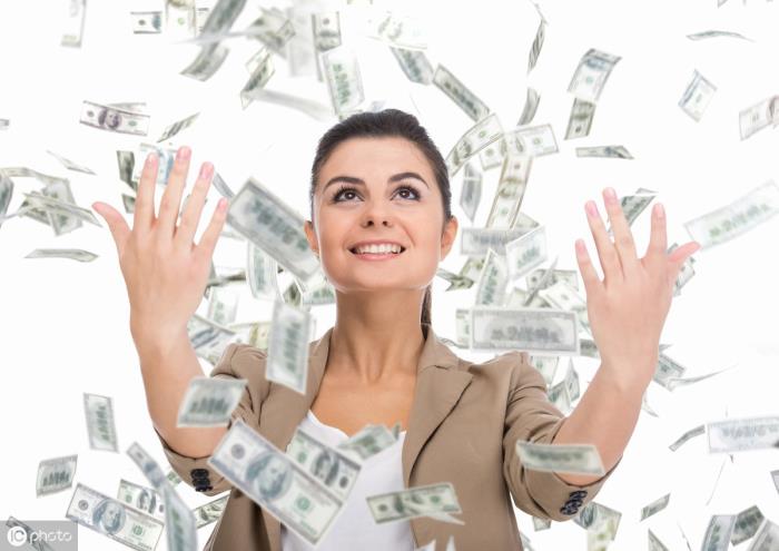 相亲如何辨别拜金女，相亲怎么识别拜金女