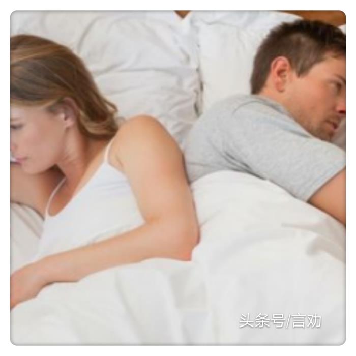 老公生气不回家了怎么办（夫妻冷战后不回家的对策）