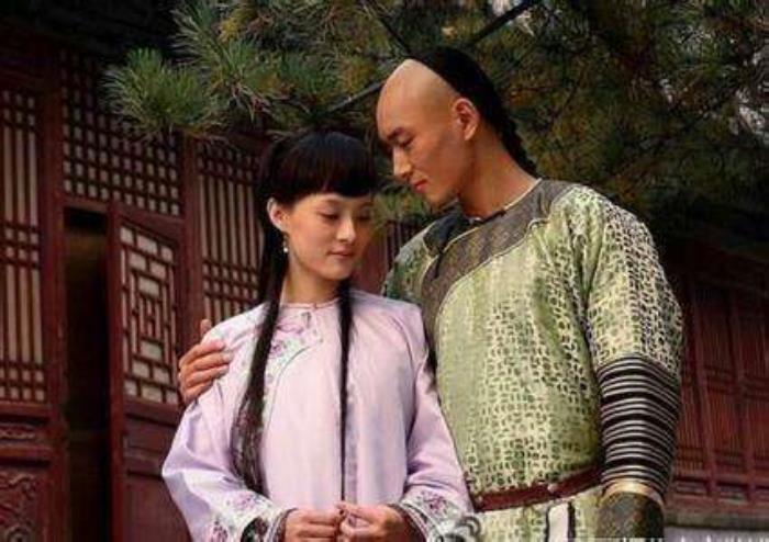 男女初恋该怎么相处，怎样才是最好的相处之道呢