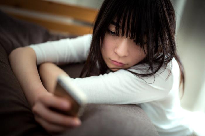 3、老公受事古惑陷入了暧昧危机,可自己却模糊不清,我该怎样引导他老公受事古惑陷入了暧昧危机，可自己却全然不知，总觉得他们关系正常，我该怎么揭穿事的阴谋，和让老公认清事实的真相