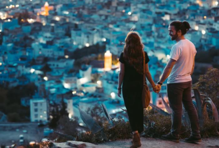 夫妻分居后的各自心态（两地分居夫妻的心理变化）