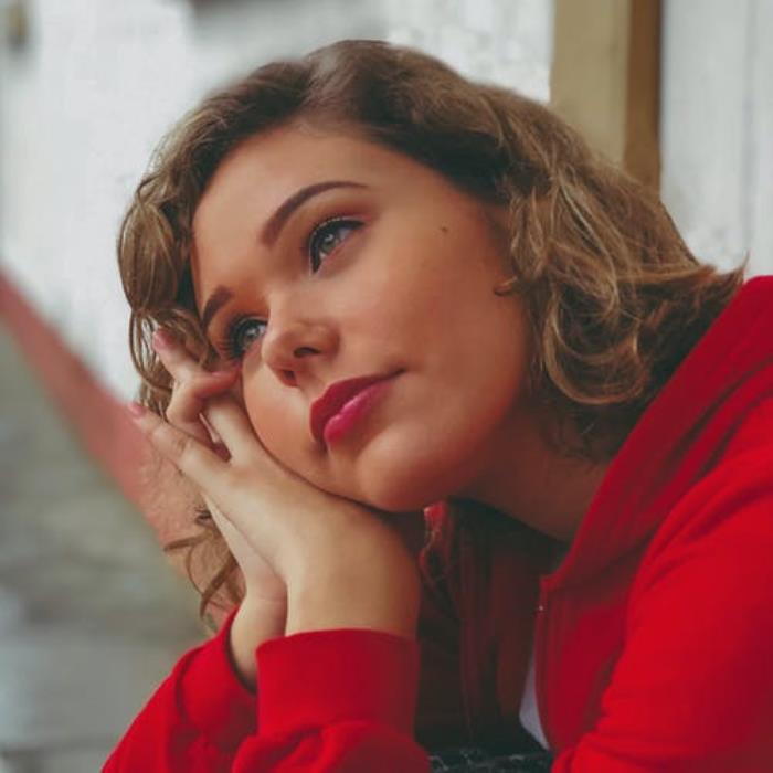 二婚男人更爱哪个孩子（二婚老公更爱他的女儿）