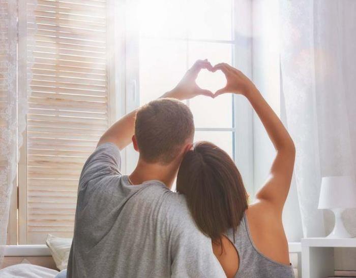 ?夫妻经常吵架该离婚吗（夫妻经常吵架该离婚吗）