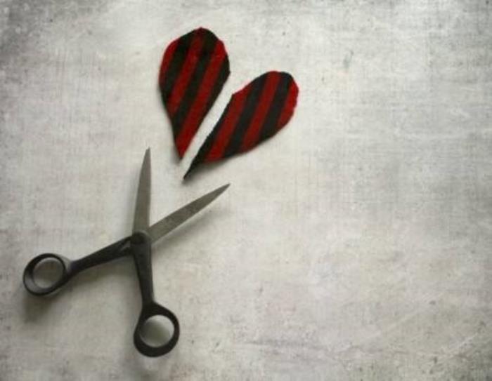 讽刺自己爱错人的诗句，关于爱情负心的诗句