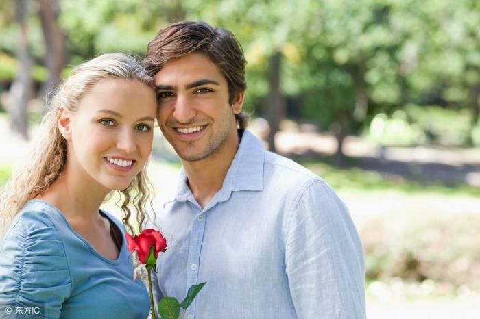 女人从未真心爱过你的表现，女人没有爱过你的六个特征