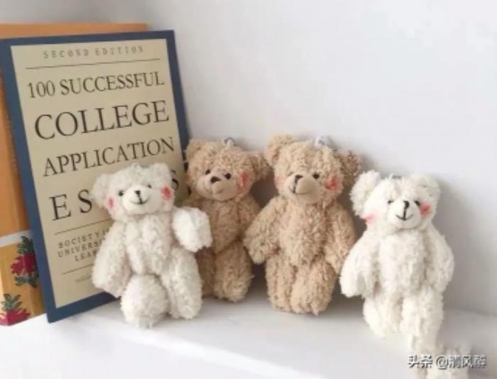 闺蜜的句子暖心情短语（关于闺蜜的简短可爱暖心说说）