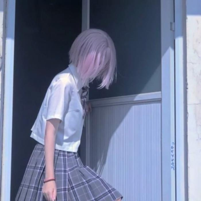 空间留言图片（12句全网爆火的QQ空间留言）