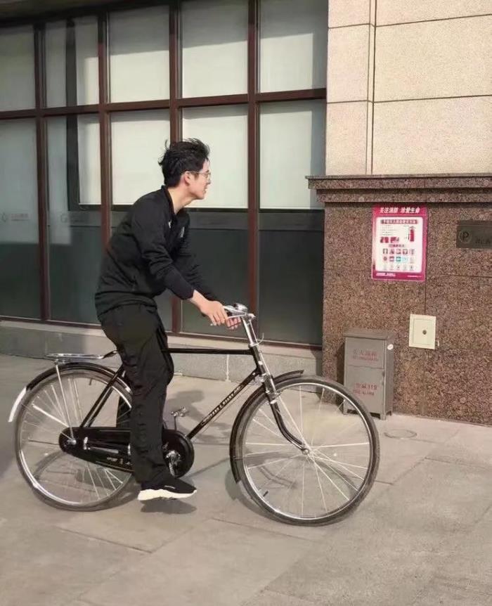 请认真的和我恋爱，拜托你认真和我谈恋爱