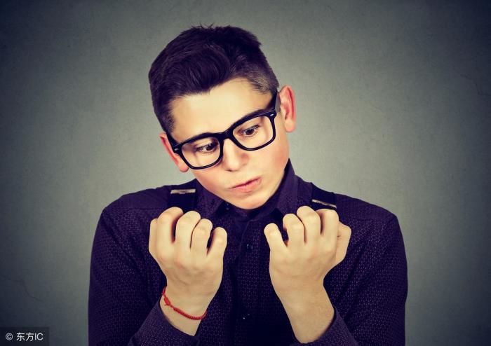 强迫症的表现（强迫症的表现有哪些）