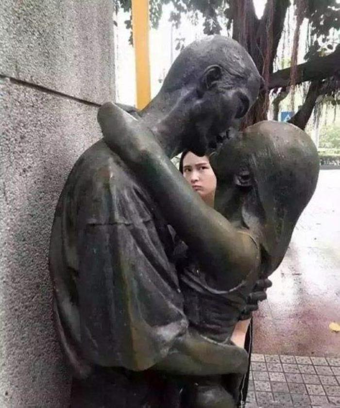 羡慕嫉妒恨下一句羡慕妒忌恨只会使人黑暗沉沦