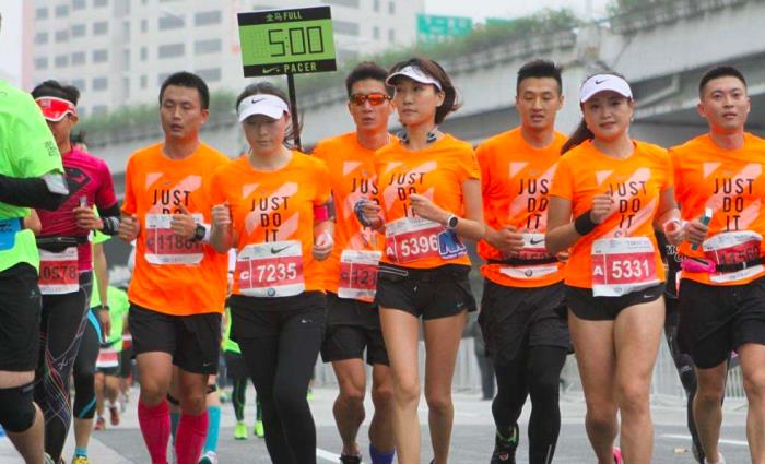 乳贴有什么用（为什么男士跑马拉松要戴乳贴）