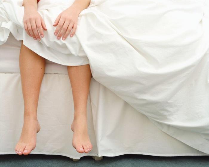 女人第一次性，女性第一次一定会出血