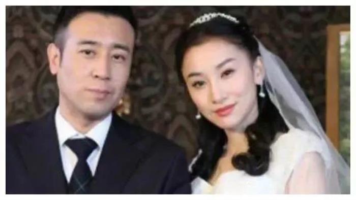 于和伟的妻子于和伟与老婆宋林静近照
