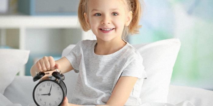 午觉睡不着怎么办（孩子在幼儿园午睡睡不着）