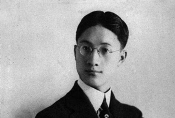 徐志摩最经典的诗（诗人徐志摩经典现代诗歌精选十首）