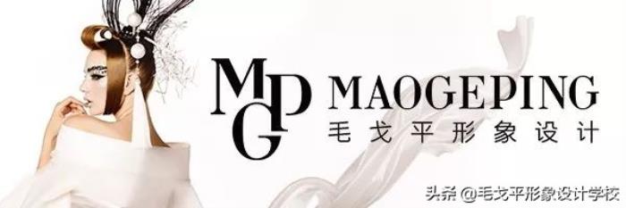 眼线怎么画好看（超详细新手眼线教程）