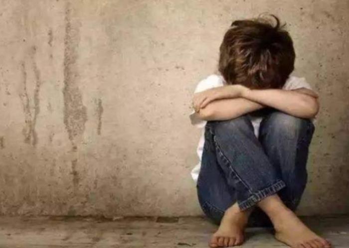 懦弱的性格最大原因是(多半与妈妈性格有关)