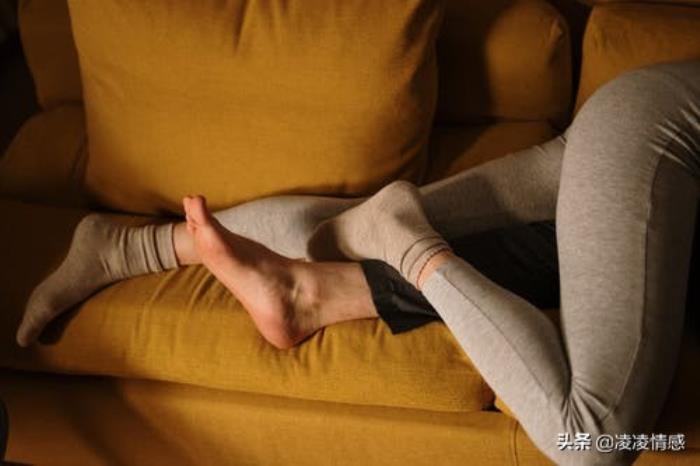 让前男友必回的短信，发什么消息让前任必回