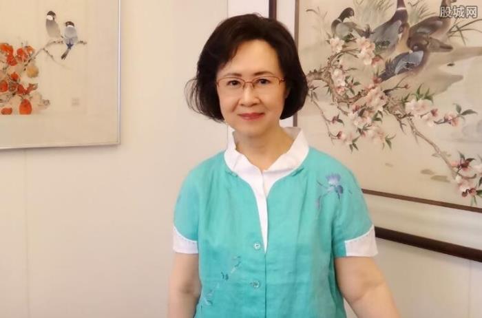 琼瑶是第三者，视爱情如生命的琼瑶