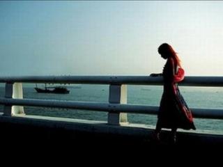 如何追一个女生追到手，这样做反而更容易追到手