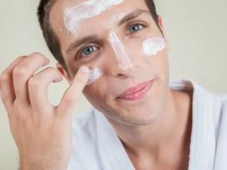 十大美白祛斑排行榜（十大祛斑美白洗面奶推荐）