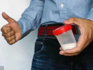 那种男人性功能强，杠杠硬的男人有哪些特点