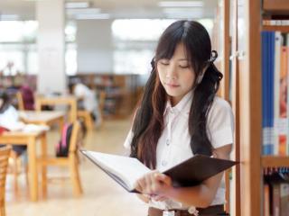 和妹子聊天话题库大全，和女孩子聊天话题大全